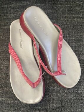 Y2K Montego Bay Club Pink Beaded Thong Sandals 9